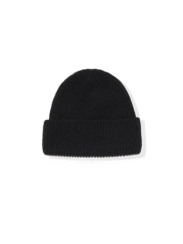 Essential Beanie - Black