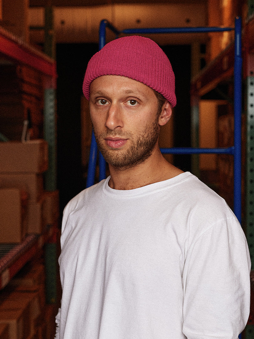 Essential Beanie - Magenta